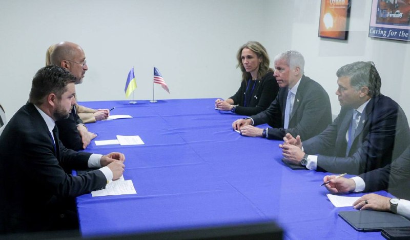 🇺🇦🇺🇸 Провели у Нью-Йорку зустріч із Міністром енергетики США Крісом Райтом. 🇺🇦🇺🇸 Провели у Нью-Йорку зустріч із Міністром енергетики США Крісом Райтом.