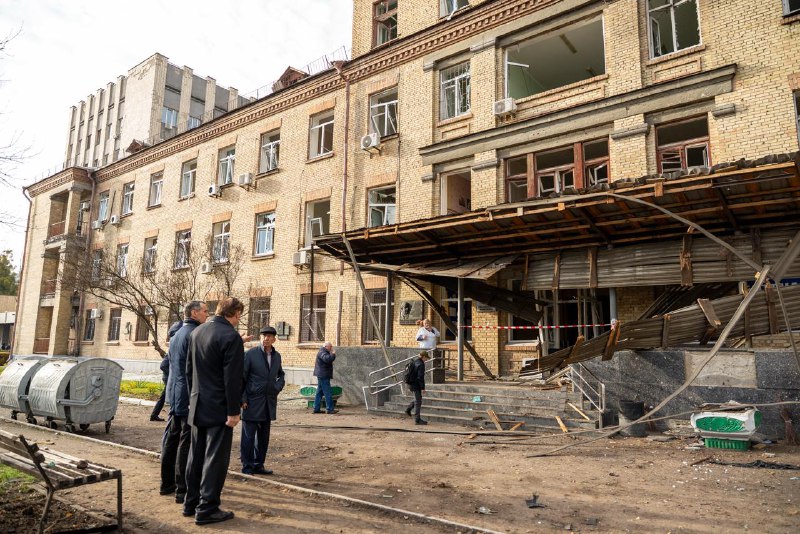 Чергова масована атака.
Київ, Київщина, Харківщина та Одещина.
Головний напрям армії рф цієї ночі — столиця України Чергова масована атака.
Київ, Київщина, Харківщина та Одещина.
Головний напрям армії рф цієї ночі — столиця України