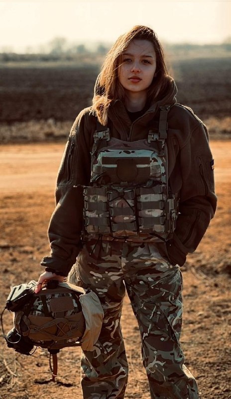 🇺🇦⚓“Не важливо, чоловік ти чи жінка — ми офіцери, які захищають свою рідну землю” 🇺🇦⚓“Не важливо, чоловік ти чи жінка — ми офіцери, які захищають свою рідну землю”