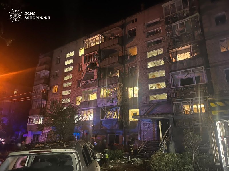 ❗Вранці російські війська завдали масованих авіаударів по Запоріжжю!
Попередньо, загинув 50-річний чоловік ❗Вранці російські війська завдали масованих авіаударів по Запоріжжю!
Попередньо, загинув 50-річний чоловік