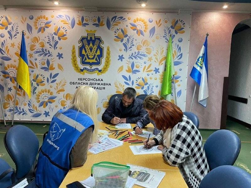 Ужгородський координаційний центр «Вільні разом» продовжує всебічну підтримку ВПО з Херсонщини. Ужгородський координаційний центр «Вільні разом» продовжує всебічну підтримку ВПО з Херсонщини.
