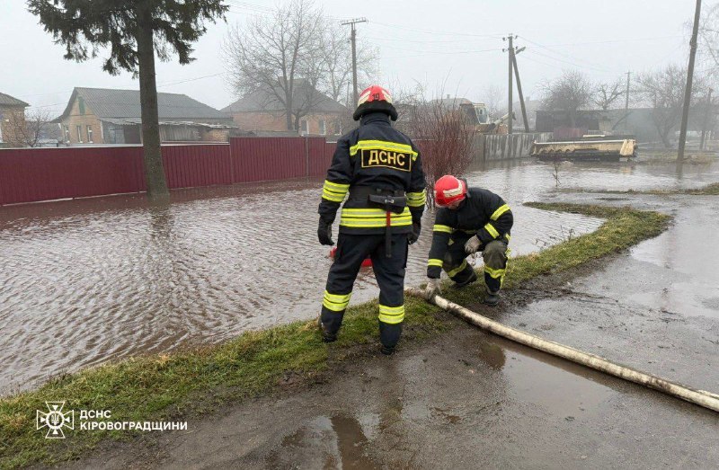 120 разів залучалися рятувальники Кіровоградщини до ліквідації наслідків підтоплень у регіоні на ранок 16 лютого 120 разів залучалися рятувальники Кіровоградщини до ліквідації наслідків підтоплень у регіоні на ранок 16 лютого