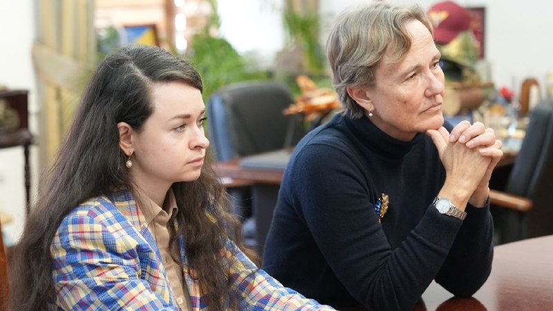 Житомирщина стала першою областю, яку відвідала німецька дипломатка, експосол Німеччини в Україні Житомирщина стала першою областю, яку відвідала німецька дипломатка, експосол Німеччини в Україні