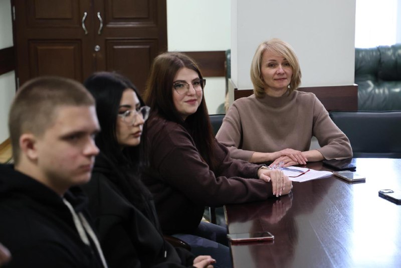 🇺🇦Стажери Маріупольської міської ради відвідали Луцьк
🙂В рамках програми стажування молоді 🇺🇦Стажери Маріупольської міської ради відвідали Луцьк
🙂В рамках програми стажування молоді