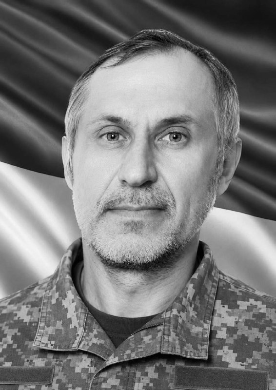 Щоденно о 9 годині – загальнонаціональна хвилина мовчання. Зупиніться, де б ви не були Щоденно о 9 годині – загальнонаціональна хвилина мовчання. Зупиніться, де б ви не були