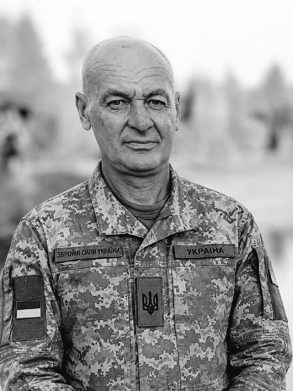 Щоденно о 9 годині – загальнонаціональна хвилина мовчання. Зупиніться, де б ви не були Щоденно о 9 годині – загальнонаціональна хвилина мовчання. Зупиніться, де б ви не були