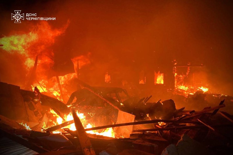 Чернігівщина: двоє людей постраждали внаслідок російської атаки
Упродовж минулої доби область зазнала ударів БпЛА.
Корюківський район Чернігівщина: двоє людей постраждали внаслідок російської атаки
Упродовж минулої доби область зазнала ударів БпЛА.
Корюківський район