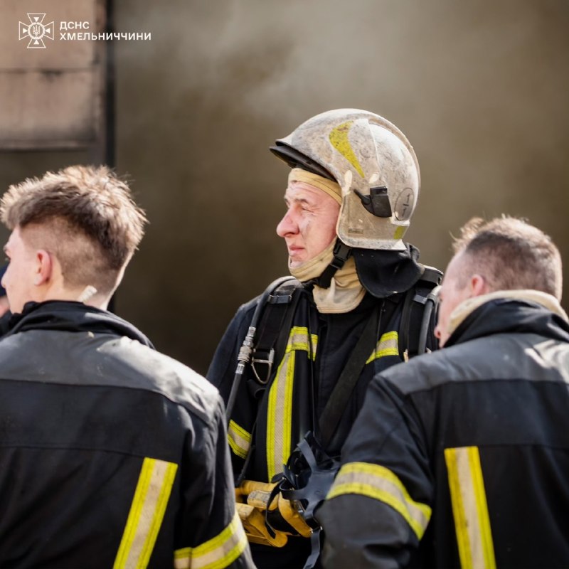 Так виглядають рятувальники Хмельниччини, коли повертаються з ліквідації пожежі 🔥 Так виглядають рятувальники Хмельниччини, коли повертаються з ліквідації пожежі 🔥