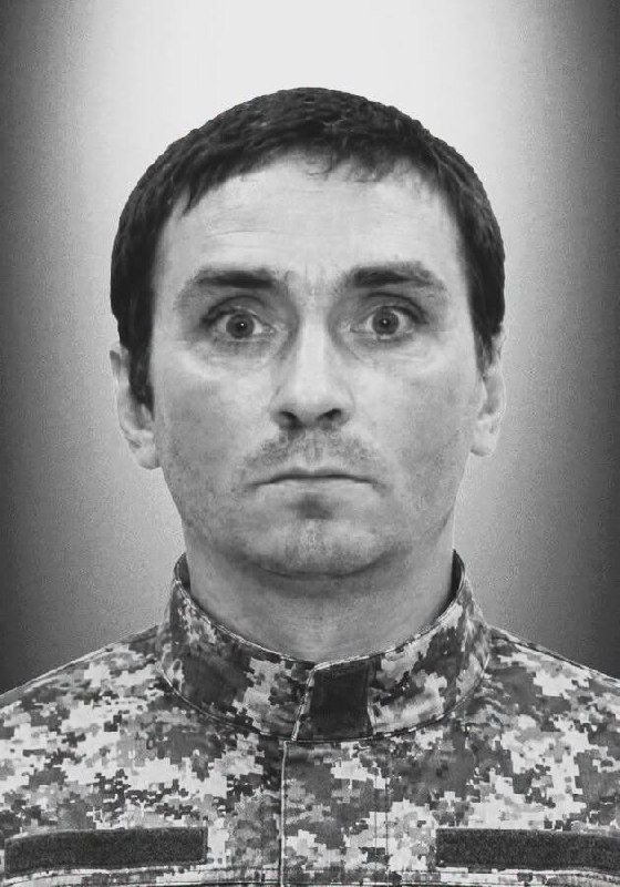 Щоденно о 9 годині – загальнонаціональна хвилина мовчання. Зупиніться, де б ви не були Щоденно о 9 годині – загальнонаціональна хвилина мовчання. Зупиніться, де б ви не були