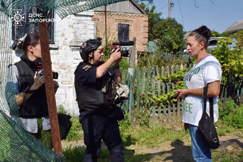 #герої_без_зброї
«Страх нікуди не зникає - але він не сильніший за відповідальність», - пресофіцерка ДСНС Запоріжжя Ганна Логвіненко #герої_без_зброї
«Страх нікуди не зникає - але він не сильніший за відповідальність», - пресофіцерка ДСНС Запоріжжя Ганна Логвіненко