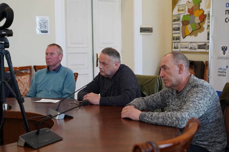 Зібрав керівників ключових медустанов і представників профільного управління ОДА Зібрав керівників ключових медустанов і представників профільного управління ОДА