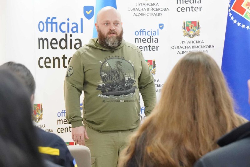 Мужність не має статі! – вручив нагороди працівницям ГУНП, СБУ та ДСНС у Луганській області Мужність не має статі! – вручив нагороди працівницям ГУНП, СБУ та ДСНС у Луганській області