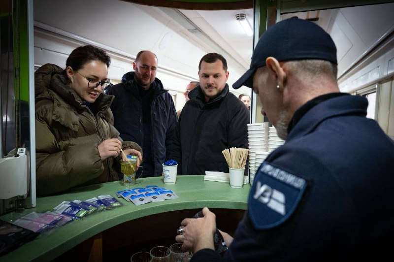 Перевірили роботу пунктів незламності на лівому березі Києва та у Київській області Перевірили роботу пунктів незламності на лівому березі Києва та у Київській області