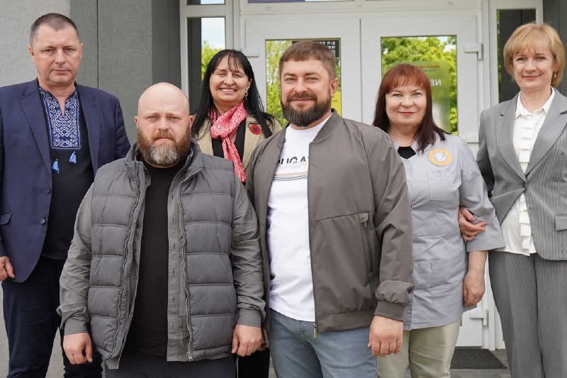 Потужності Луганського діагностичного центру «МІКРОТЕСТЛАБ» дозволяють обслуговувати мешканців усієї Рівненської області Потужності Луганського діагностичного центру «МІКРОТЕСТЛАБ» дозволяють обслуговувати мешканців усієї Рівненської області