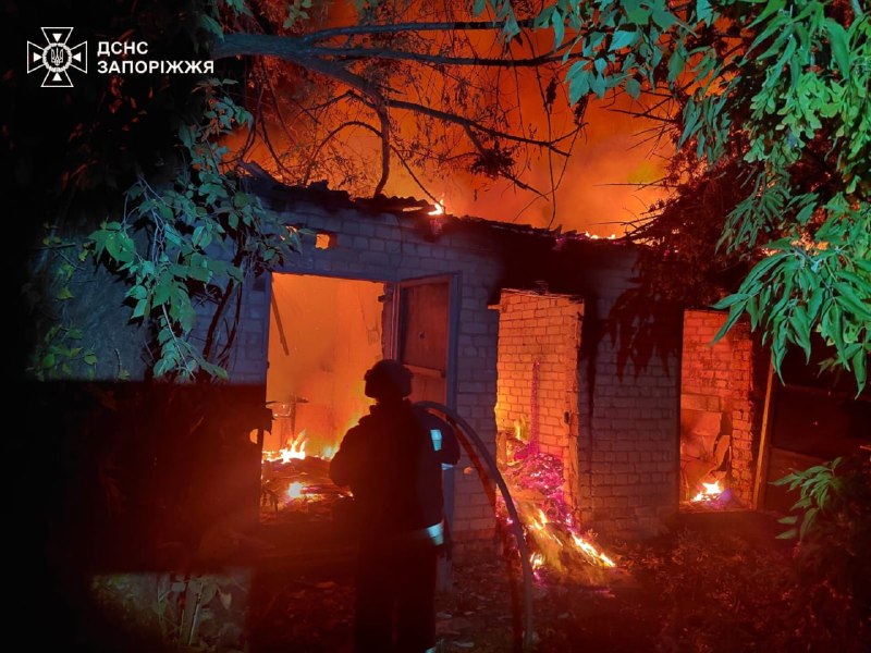 #Запоріжжя: окупанти завдали авіаудару по цивільних — одна людина загинула, ще одна травмована #Запоріжжя: окупанти завдали авіаудару по цивільних — одна людина загинула, ще одна травмована