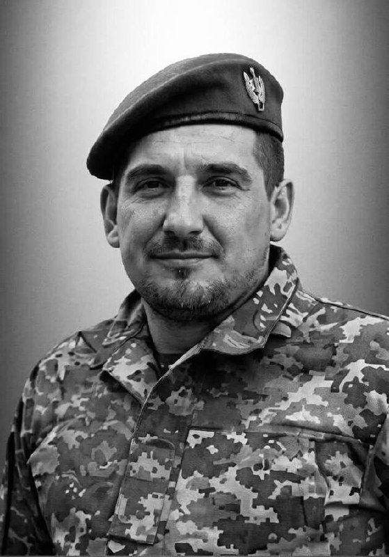 Щоденно о 9 годині – загальнонаціональна хвилина мовчання. Зупиніться, де б ви не були Щоденно о 9 годині – загальнонаціональна хвилина мовчання. Зупиніться, де б ви не були
