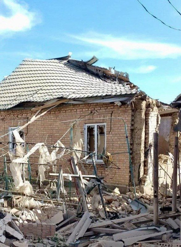 Дніпропетровщина
29 березня
18:30
Четверо людей дістали поранень. Майже 30 разів ворог атакував три райони області. Дніпропетровщина
29 березня
18:30
Четверо людей дістали поранень. Майже 30 разів ворог атакував три райони області.