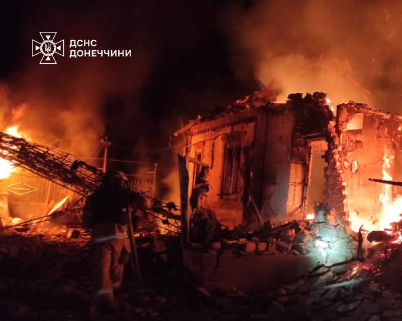 #Донеччина: ворожа атака забрала життя мирного мешканця
Сьогодні вночі два ворожі БПЛА атакували житловий... #Донеччина: ворожа атака забрала життя мирного мешканця
Сьогодні вночі два ворожі БПЛА атакували житловий...
