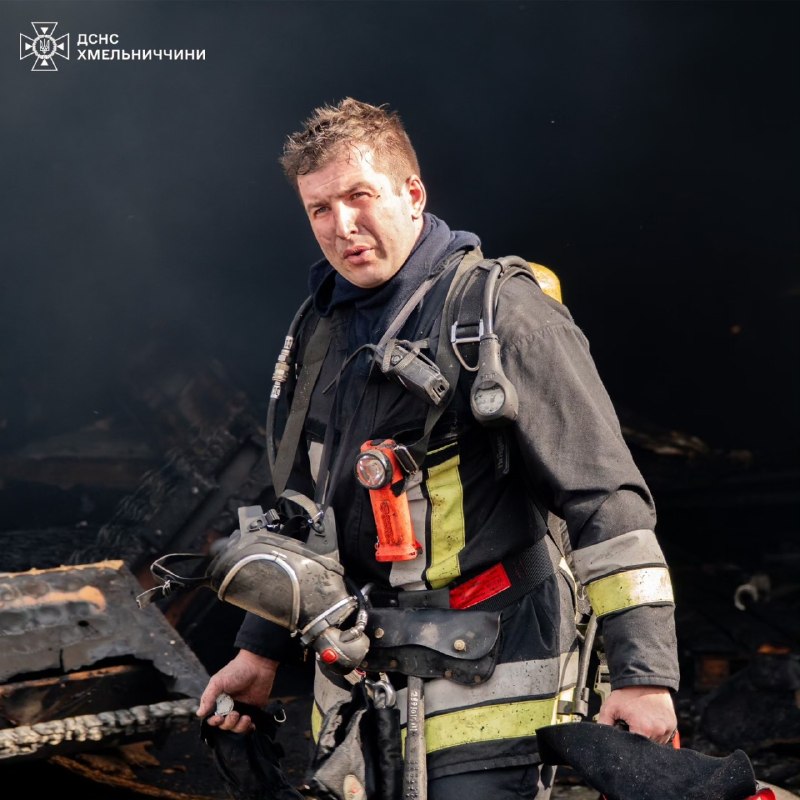 Так виглядають рятувальники Хмельниччини, коли повертаються з ліквідації пожежі 🔥 Так виглядають рятувальники Хмельниччини, коли повертаються з ліквідації пожежі 🔥