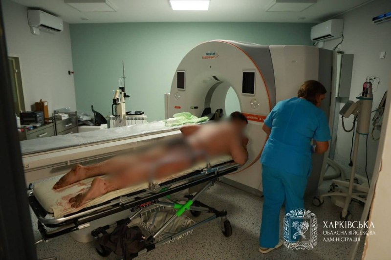 У такі важкі дні, як сьогодні, коли ворог завдає масованих ударів по Харківщині, наші медики разом з іншими екстреними... У такі важкі дні, як сьогодні, коли ворог завдає масованих ударів по Харківщині, наші медики разом з іншими екстреними...