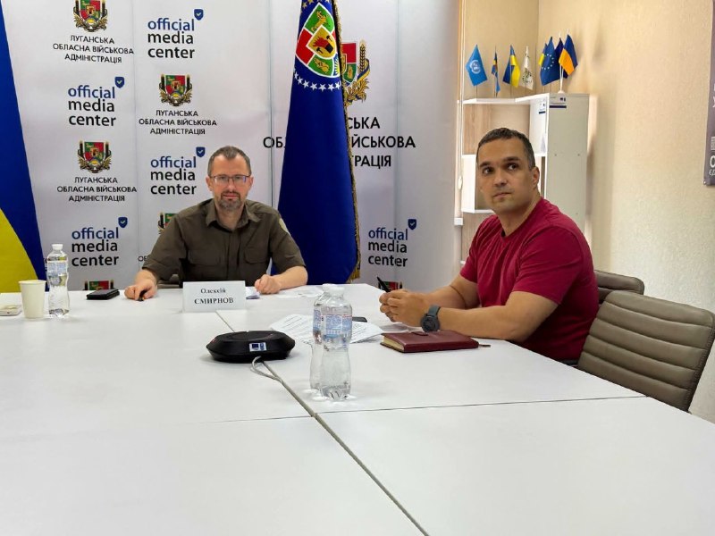 Представники бізнесу та обласної влади Луганщини обговорили світовий досвід підтримки підприємництва на прифронтових територіях Представники бізнесу та обласної влади Луганщини обговорили світовий досвід підтримки підприємництва на прифронтових територіях