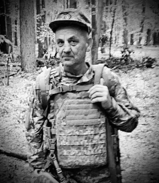 Щоденно о 9 годині – загальнонаціональна хвилина мовчання. Зупиніться, де б ви не були Щоденно о 9 годині – загальнонаціональна хвилина мовчання. Зупиніться, де б ви не були