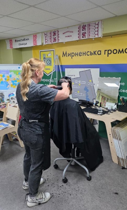 Протягом минулого тижня координаційний центр «Вільні разом» у Дніпрі продовжував надавати всебічну підтримку жителям Херсонщини. Протягом минулого тижня координаційний центр «Вільні разом» у Дніпрі продовжував надавати всебічну підтримку жителям Херсонщини.