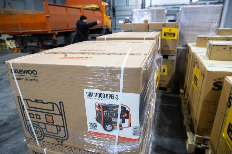 До Києва надійшла перша партія (майже 60 генераторів) від мерії та громади Варшави До Києва надійшла перша партія (майже 60 генераторів) від мерії та громади Варшави