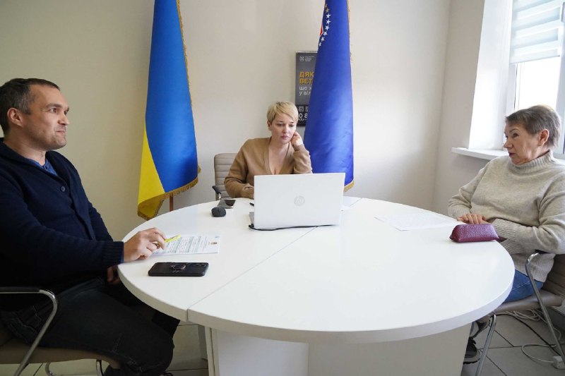 Перспективи відновлення ґрунтів регіону після бойових дій розглянули із бізнес-спільнотою Луганщини
«Екологічні наслідки війни Перспективи відновлення ґрунтів регіону після бойових дій розглянули із бізнес-спільнотою Луганщини
«Екологічні наслідки війни