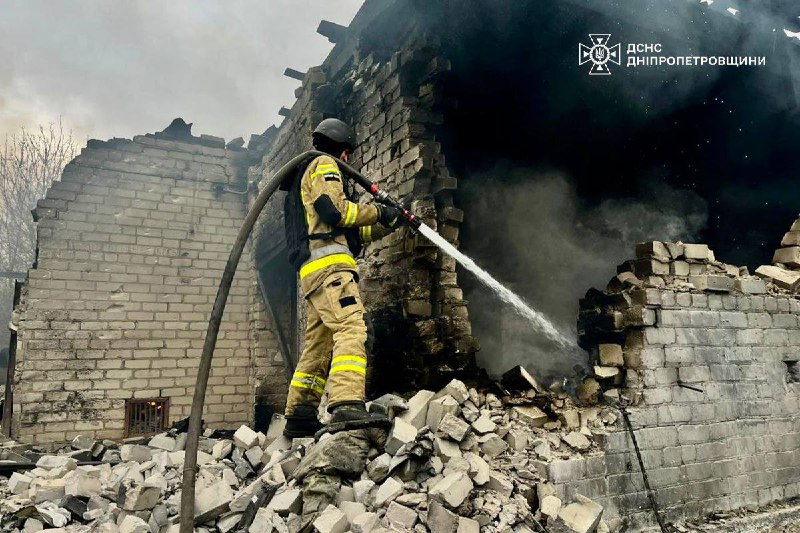 🔥Росіяни атакували Дніпропетровщину: поранено трьох людей
У Покровській громаді Синельниківського району... 🔥Росіяни атакували Дніпропетровщину: поранено трьох людей
У Покровській громаді Синельниківського району...