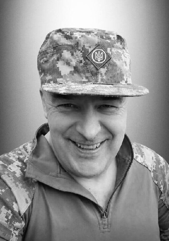 Щоденно о 9 годині – загальнонаціональна хвилина мовчання. Зупиніться, де б ви не були Щоденно о 9 годині – загальнонаціональна хвилина мовчання. Зупиніться, де б ви не були