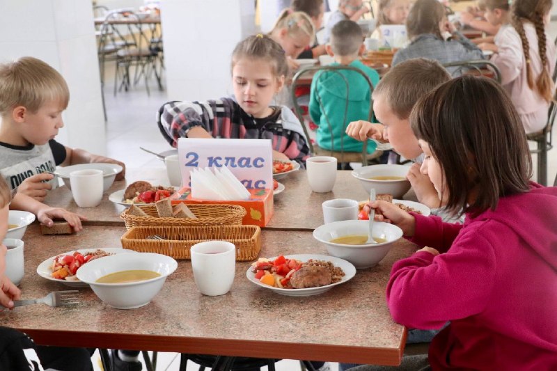 🥗🍎Із початком нового навчального року на постійному контролі – організація гарячого харчування для школярів 🥗🍎Із початком нового навчального року на постійному контролі – організація гарячого харчування для школярів