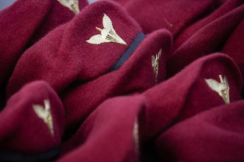 Вони не ховалися та не вагалися. Йшли першими. Йшли туди, де найгарячіше. І залишилися там назавжди. Вони не ховалися та не вагалися. Йшли першими. Йшли туди, де найгарячіше. І залишилися там назавжди.