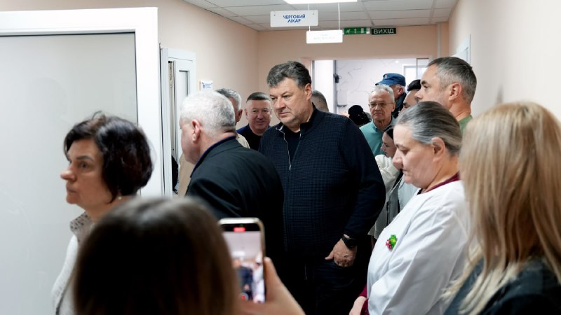 В обласній клінічній лікарні імені Гербачевського відкрили повністю оновлене приймальне відділення екстреної медичної допомоги В обласній клінічній лікарні імені Гербачевського відкрили повністю оновлене приймальне відділення екстреної медичної допомоги