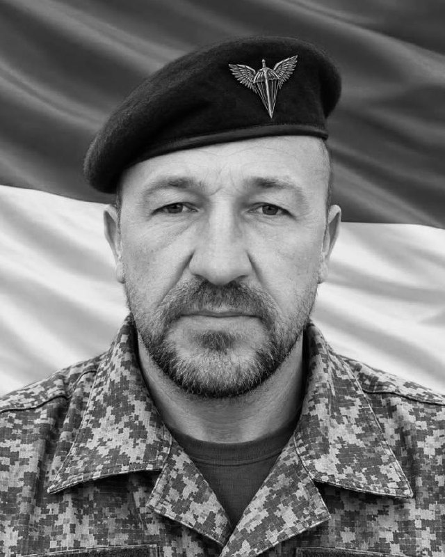 Щоденно о 9 годині – загальнонаціональна хвилина мовчання. Зупиніться, де б ви не були Щоденно о 9 годині – загальнонаціональна хвилина мовчання. Зупиніться, де б ви не були