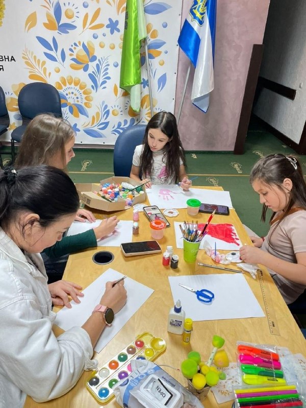 Координаційний центр «Вільні разом» в Ужгороді продовжує підтримувати ВПО з Херсонщини. Координаційний центр «Вільні разом» в Ужгороді продовжує підтримувати ВПО з Херсонщини.
