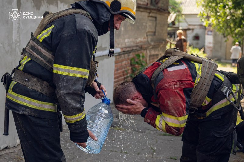 💥Сумщина щодня здригається від вибухів. Тут рятувальники працюють там, куди інші не наважилися б ступити 💥Сумщина щодня здригається від вибухів. Тут рятувальники працюють там, куди інші не наважилися б ступити