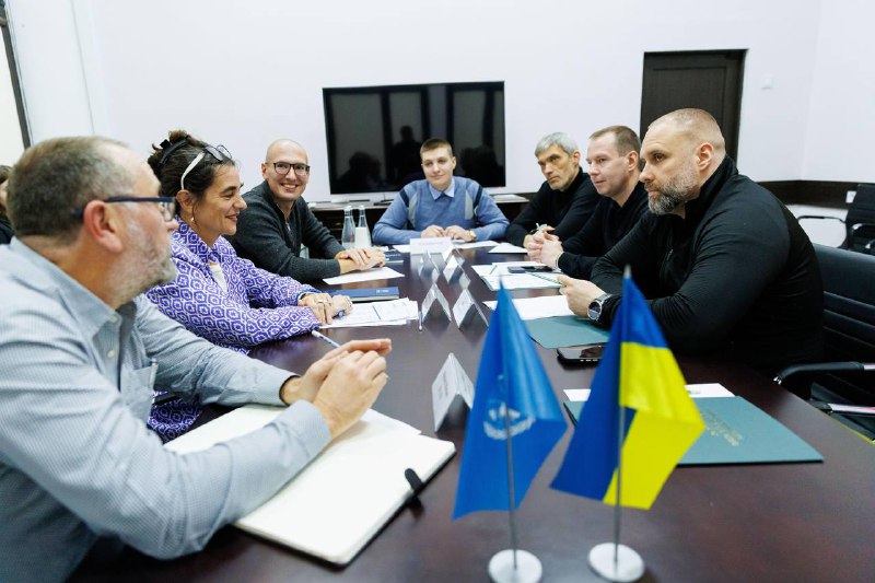 Мав робочу зустріч із новопризначеною Представницею УВКБ ООН в Україні Бернадетт Кастель-Голлінгсворт Мав робочу зустріч із новопризначеною Представницею УВКБ ООН в Україні Бернадетт Кастель-Голлінгсворт