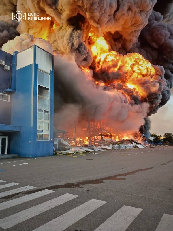 🔥Київщина: рятувальники ліквідували наслідки масованої російської атаки 🔥Київщина: рятувальники ліквідували наслідки масованої російської атаки