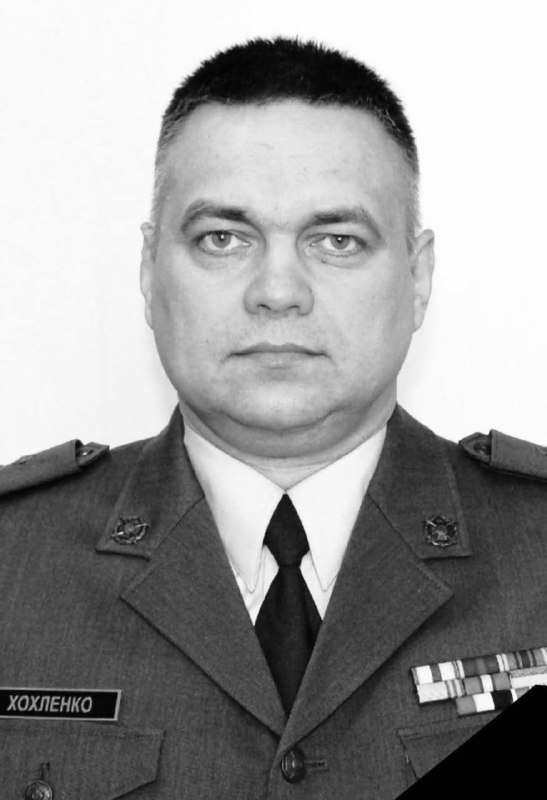 Щоденно о 9 годині – загальнонаціональна хвилина мовчання. Зупиніться, де б ви не були Щоденно о 9 годині – загальнонаціональна хвилина мовчання. Зупиніться, де б ви не були