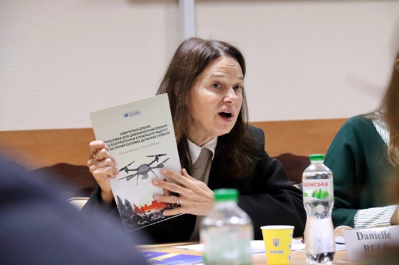 Мав зустріч із головою Моніторингової місії ООН з прав людини в Україні Даніель Белль Мав зустріч із головою Моніторингової місії ООН з прав людини в Україні Даніель Белль