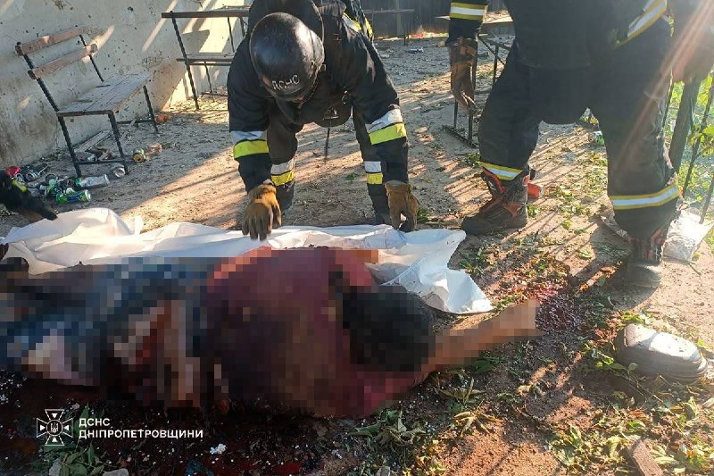 ❗️#Дніпропетровщина: внаслідок ворожих атак 3 людей загинули, 5 постраждали, серед них — діти ❗️#Дніпропетровщина: внаслідок ворожих атак 3 людей загинули, 5 постраждали, серед них — діти
