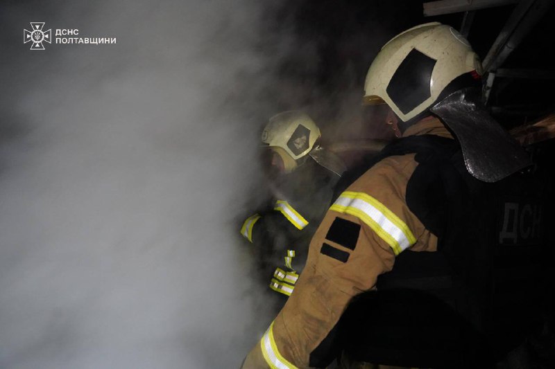 Триває рятувальна операція в Дніпрі. Вночі Росія завдала удару по місту – влучила в житловий будинок Триває рятувальна операція в Дніпрі. Вночі Росія завдала удару по місту – влучила в житловий будинок