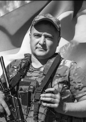 Щоденно о 9 годині – загальнонаціональна хвилина мовчання. Зупиніться, де б ви не були Щоденно о 9 годині – загальнонаціональна хвилина мовчання. Зупиніться, де б ви не були