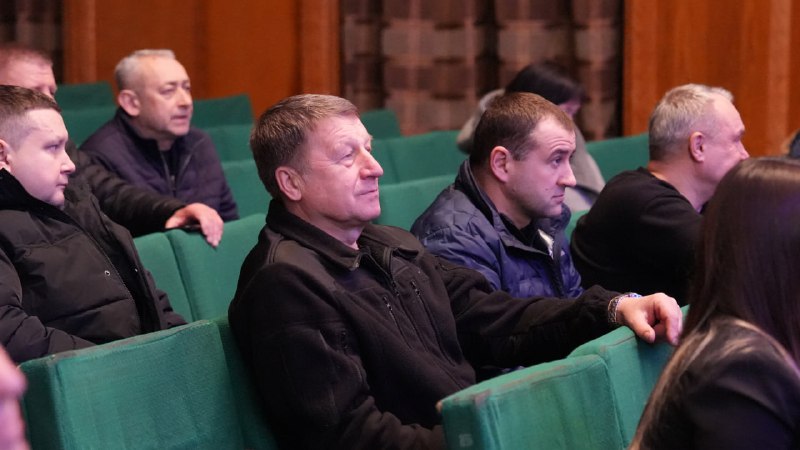 Сьогодні в Коростишеві разом із керівниками громад, представниками Укрексімбанку та керівництвом харківського... Сьогодні в Коростишеві разом із керівниками громад, представниками Укрексімбанку та керівництвом харківського...