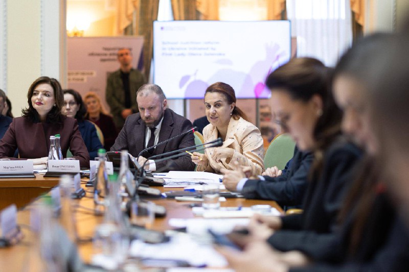 За ініціативи Олени Зеленської на Чернігівщині формуємо абсолютно нову філософію шкільного харчування За ініціативи Олени Зеленської на Чернігівщині формуємо абсолютно нову філософію шкільного харчування