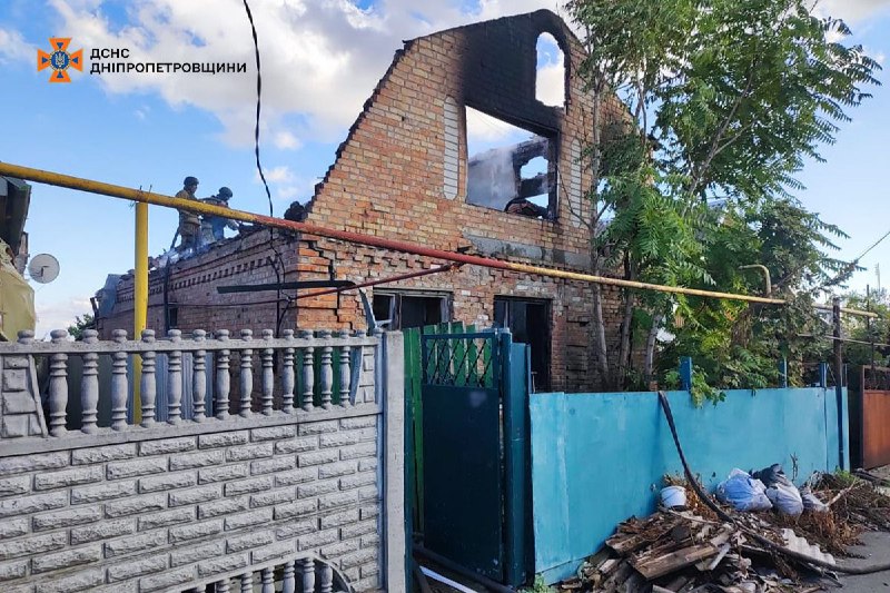 #Дніпропетровщина: від російських ударів потерпали п’ять районів.
🔸 Нікопольський район #Дніпропетровщина: від російських ударів потерпали п’ять районів.
🔸 Нікопольський район