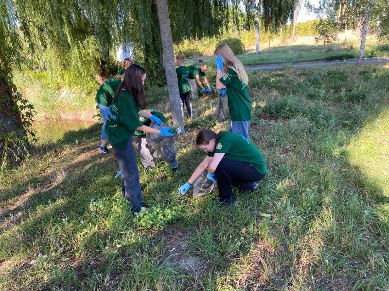 Чистота починається з нас: як центри «Вільні разом» долучилися до World Cleanup Day 2026 🌿 Чистота починається з нас: як центри «Вільні разом» долучилися до World Cleanup Day 2026 🌿