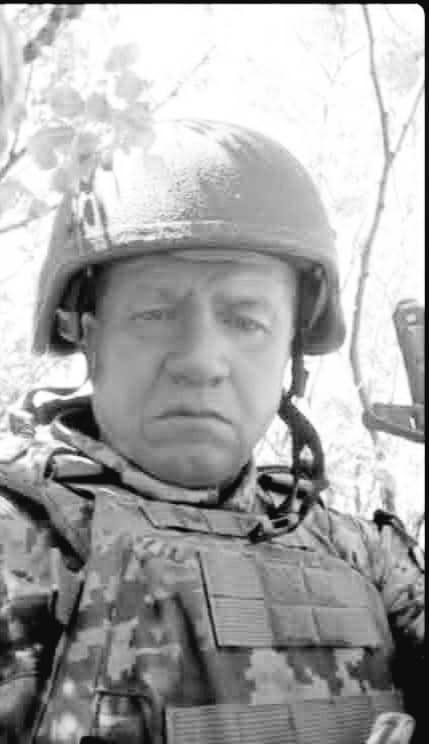 Щоденно о 9 годині – загальнонаціональна хвилина мовчання. Зупиніться, де б ви не були Щоденно о 9 годині – загальнонаціональна хвилина мовчання. Зупиніться, де б ви не були