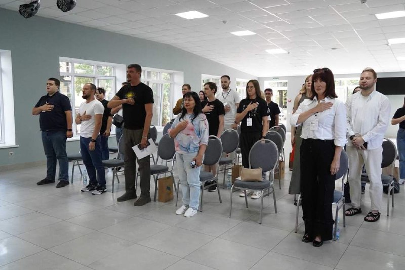 Ви формуєте державну молодіжну політику, - відкрив форум «Молодь. Трансформація Ви формуєте державну молодіжну політику, - відкрив форум «Молодь. Трансформація